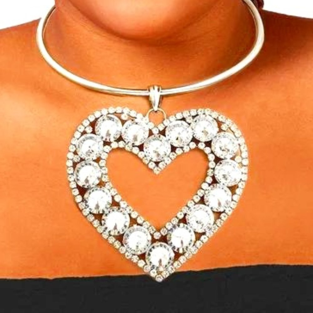 💋❤️Fabulous Rhinestone Crystal Heart Pendant Necklace Bling Collar Set